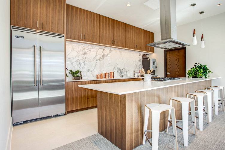 Apartment for rent at 347 W Chestnut St #2108, Chicago, IL 60610