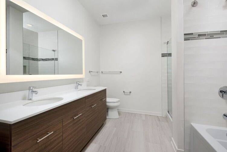 Apartment for rent at 347 W Chestnut St #2108, Chicago, IL 60610