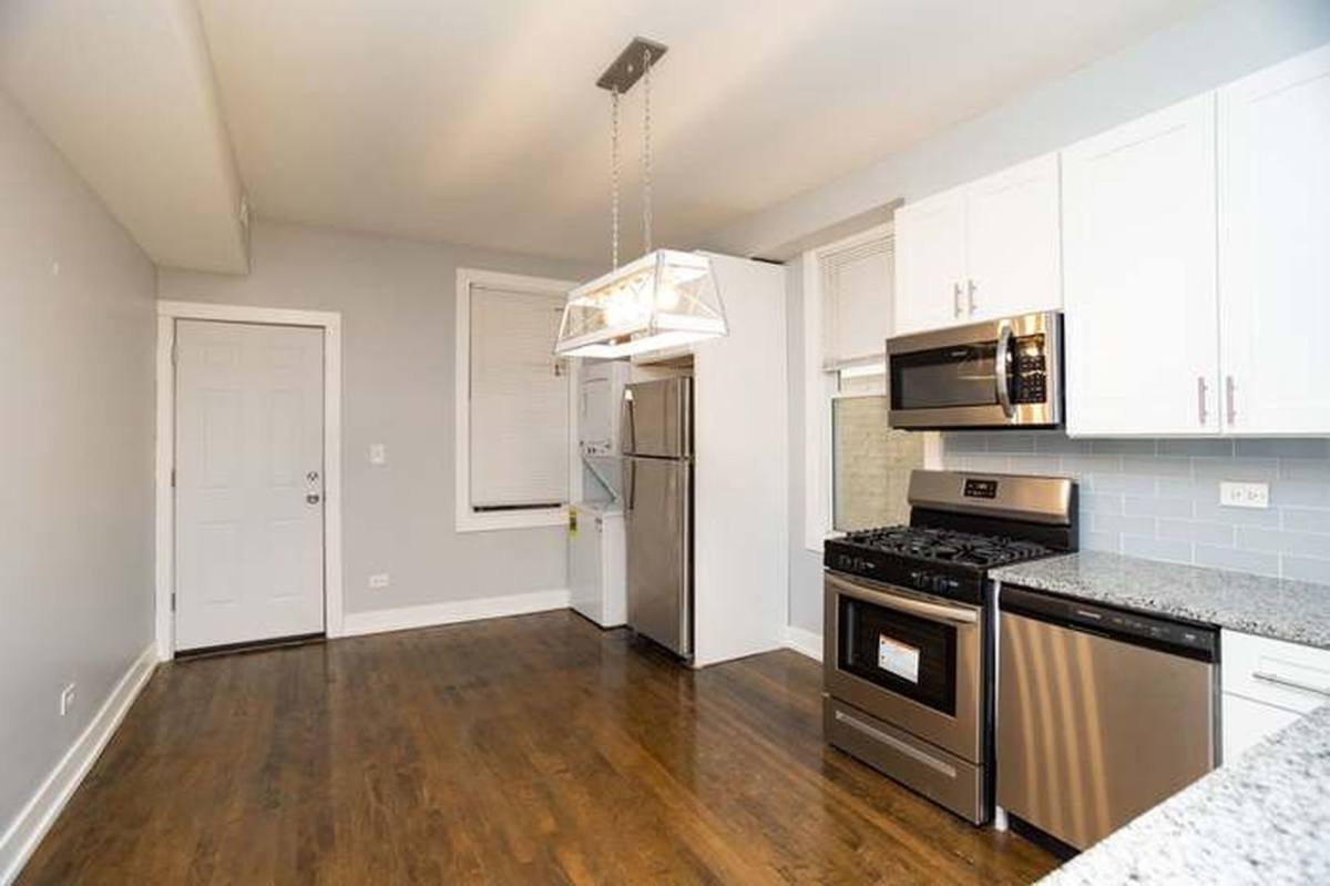 Apartment for rent at 2657 N Ridgeway Ave #3, Chicago, IL 60647