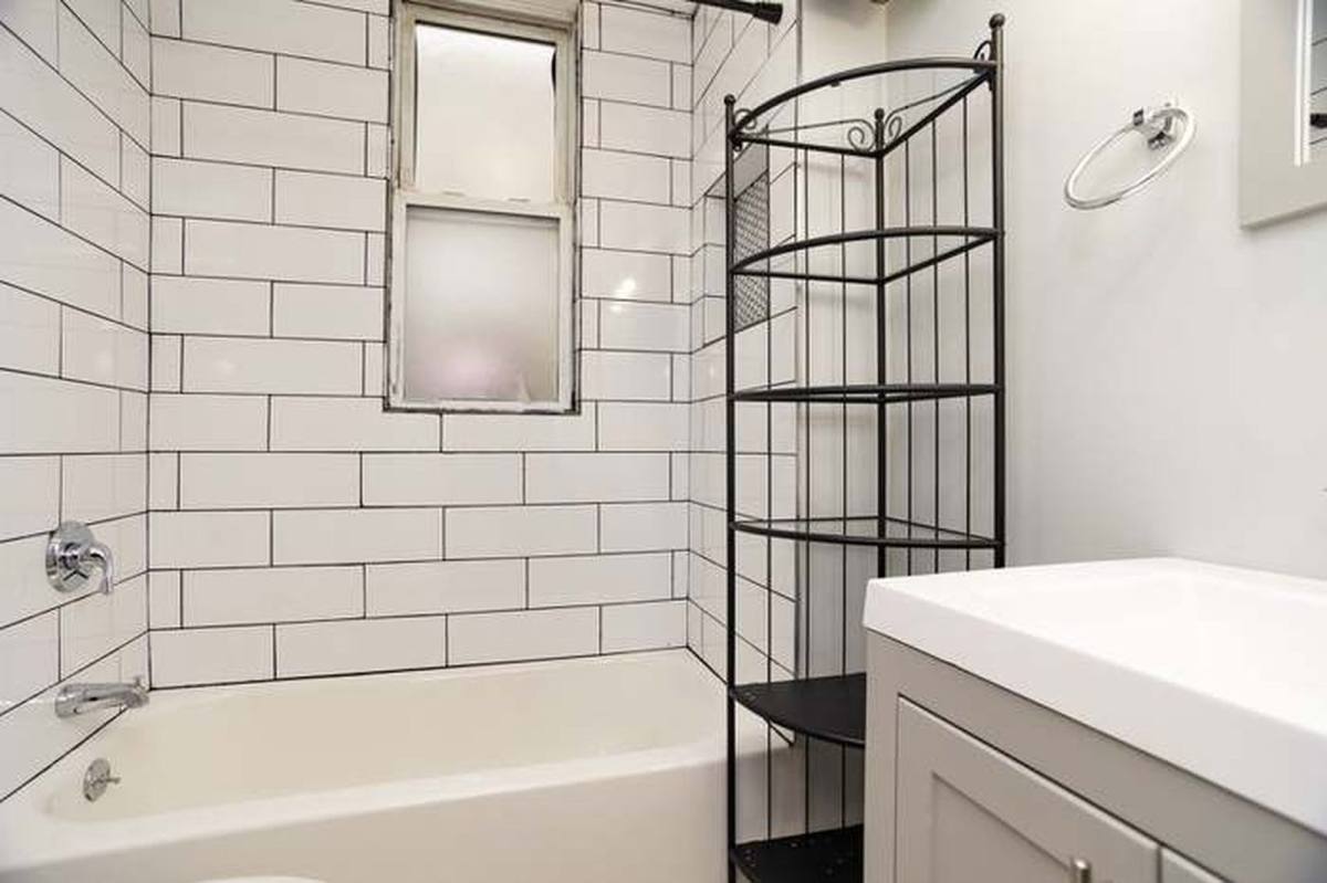 Apartment for rent at 2657 N Ridgeway Ave #3, Chicago, IL 60647