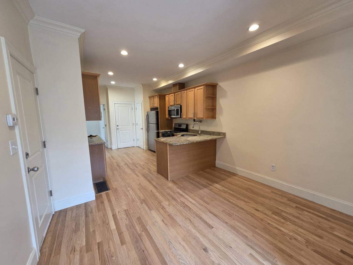 Apartment for rent at 27 Lothrop St, Brighton, MA 02135
