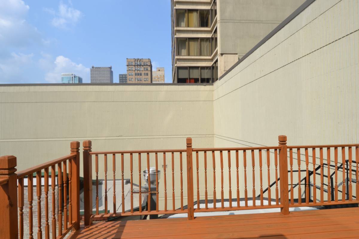 Apartment for rent at 1949 Locust St #4, Philadelphia, PA 19103