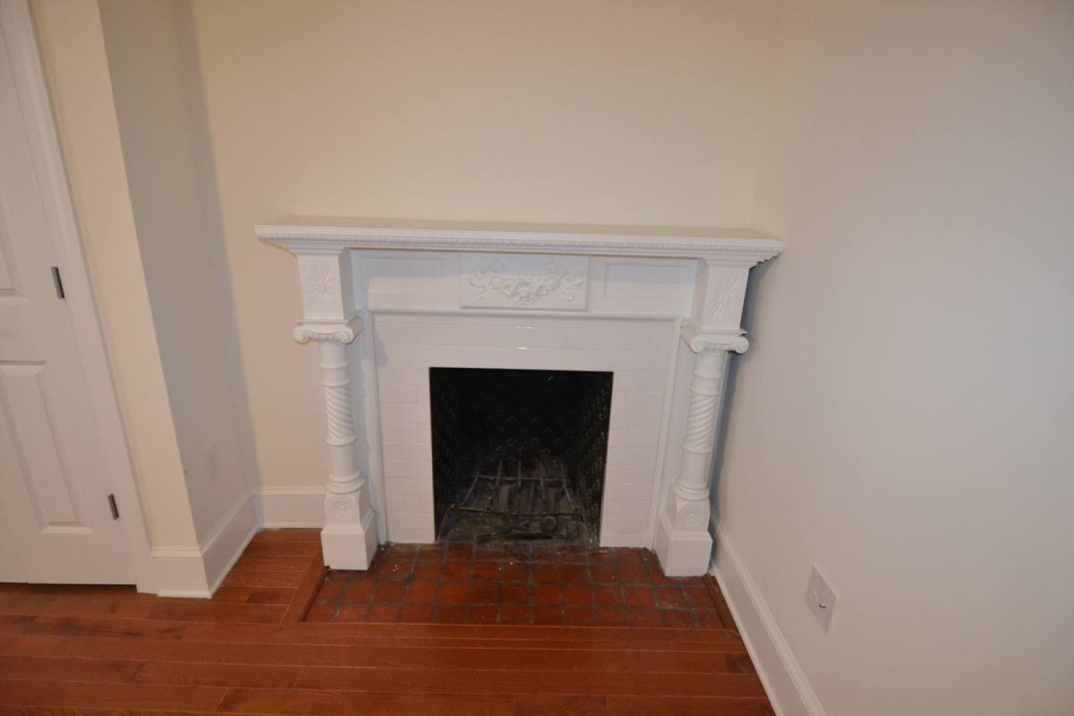 Apartment for rent at 1949 Locust St #4, Philadelphia, PA 19103