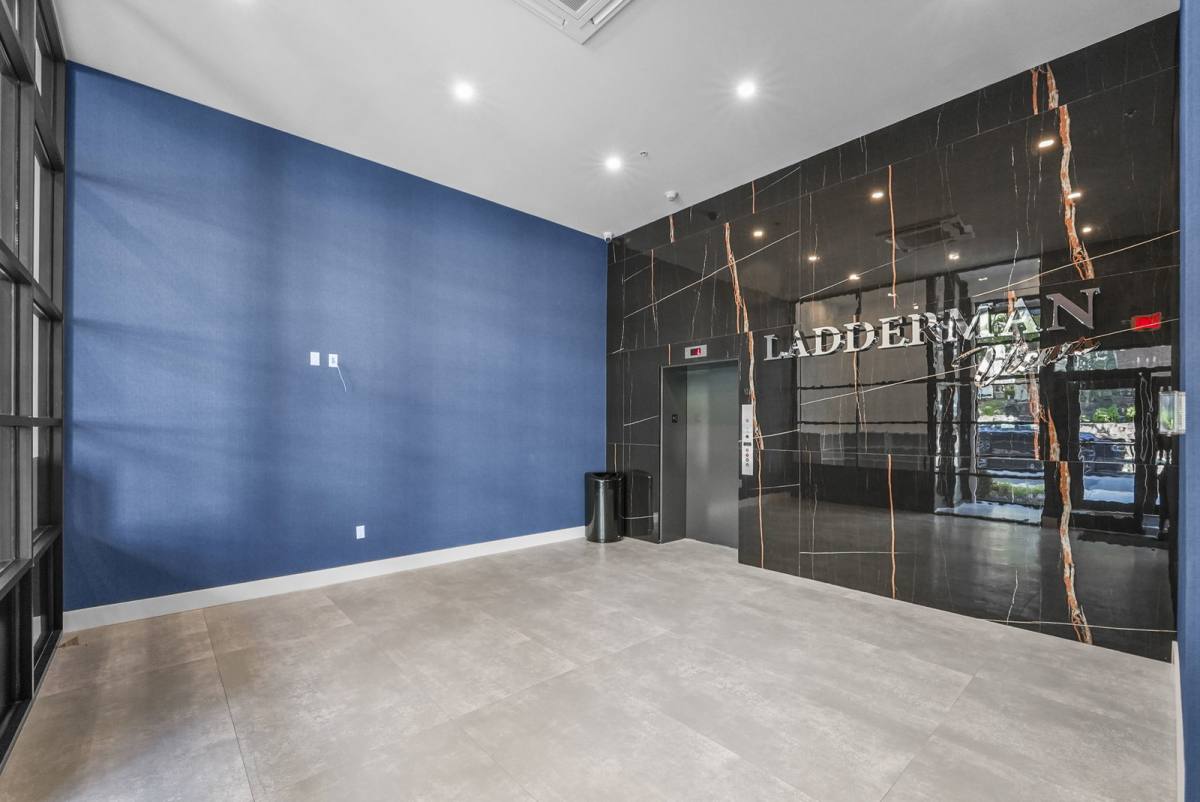 Apartment for rent at 2021 Jones Rd #104, Fort Lee, NJ 07024