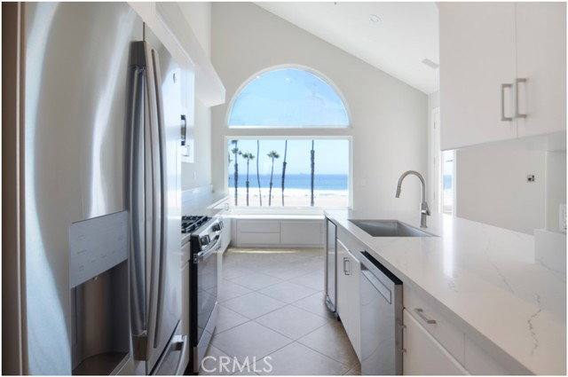 Condo for rent at 1000 Pacific Coast Highway 7, Huntington Beach, CA 92648