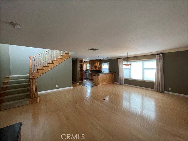 House for rent at 220 Baltimore Ave, Huntington Beach, CA 92648