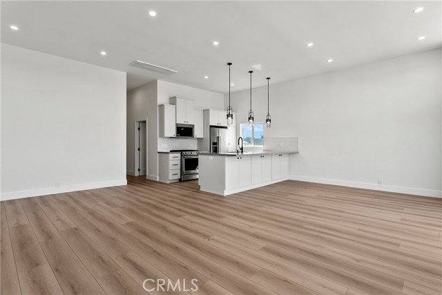 House for rent at 913 W Balboa Blvd #C, Newport Beach, CA 92661
