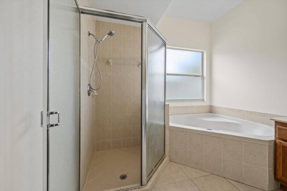 House for rent at 106 Fernwood Crescent, West Palm Beach, FL 33411