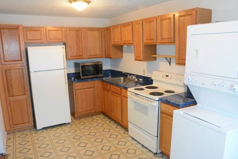 Condo for rent at 448 Middle Turnpike W #11U, Manchester, CT 06040