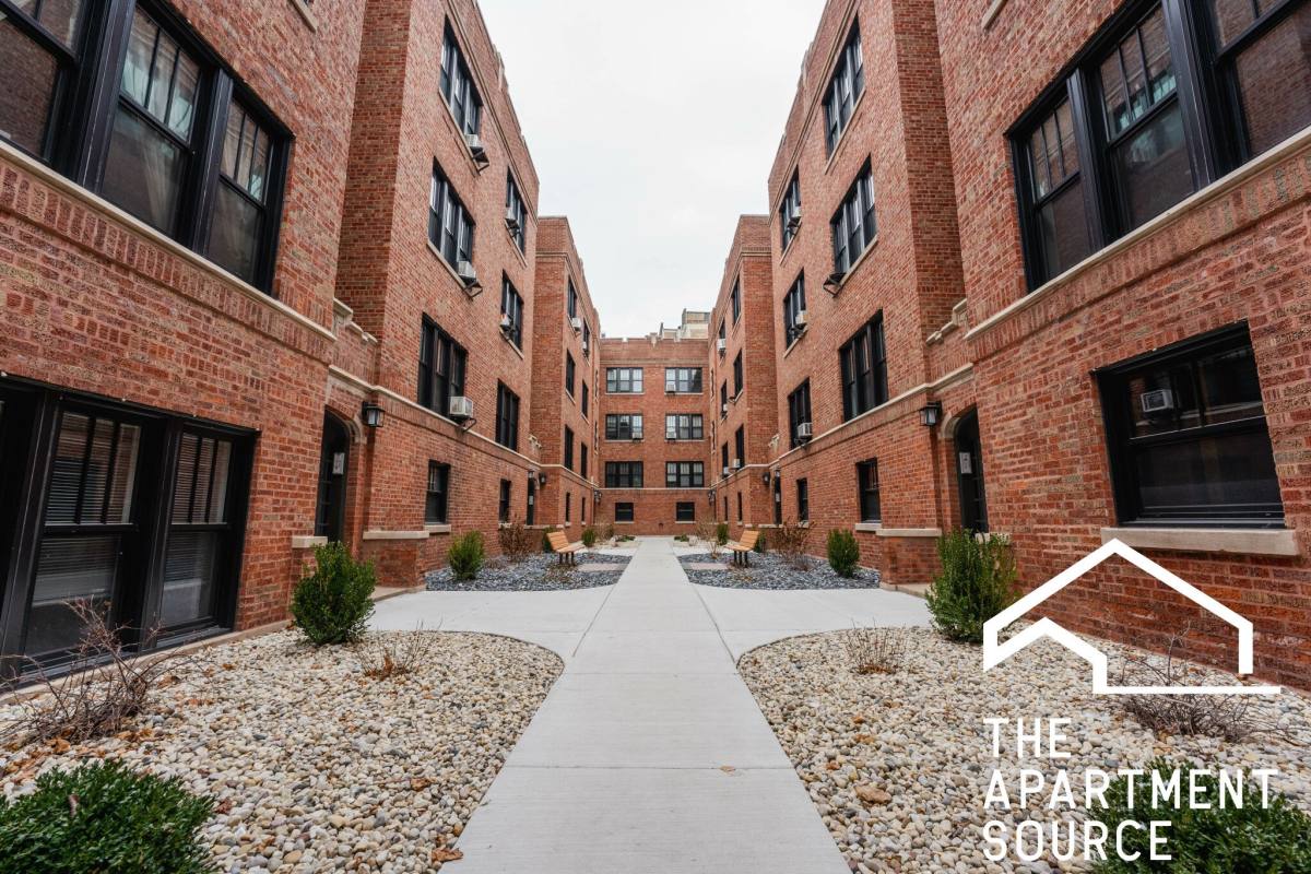 Apartment for rent at 638 W Arlington Place #55G, Chicago, IL 60614