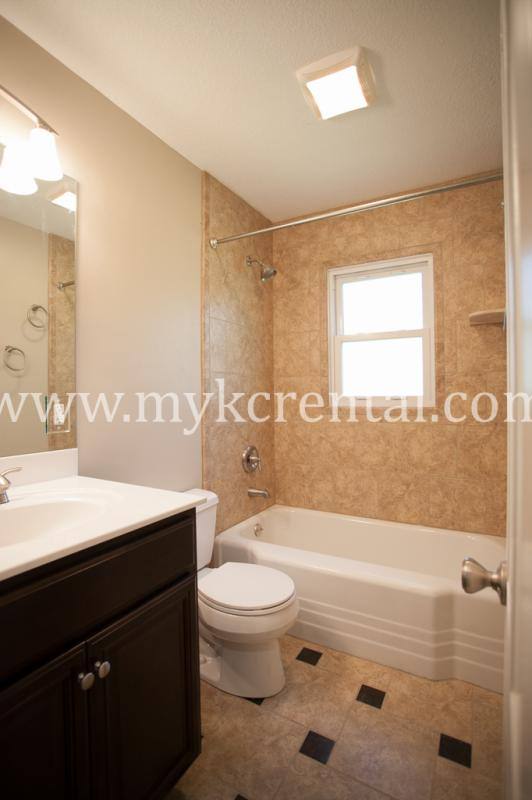House for rent at 5329 Linden St, Mission, KS 66205