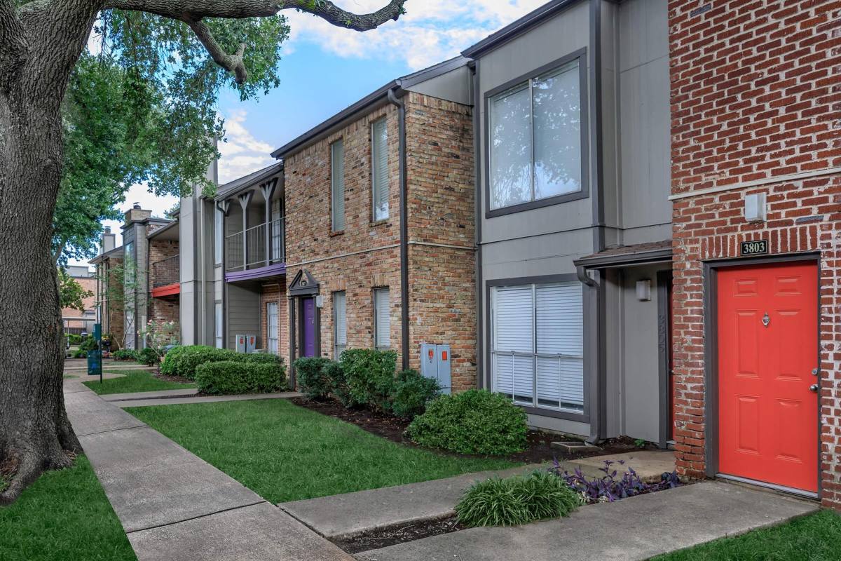 Apartment for rent at 4800 Lamonte Lane #1601A, Houston, TX 77092