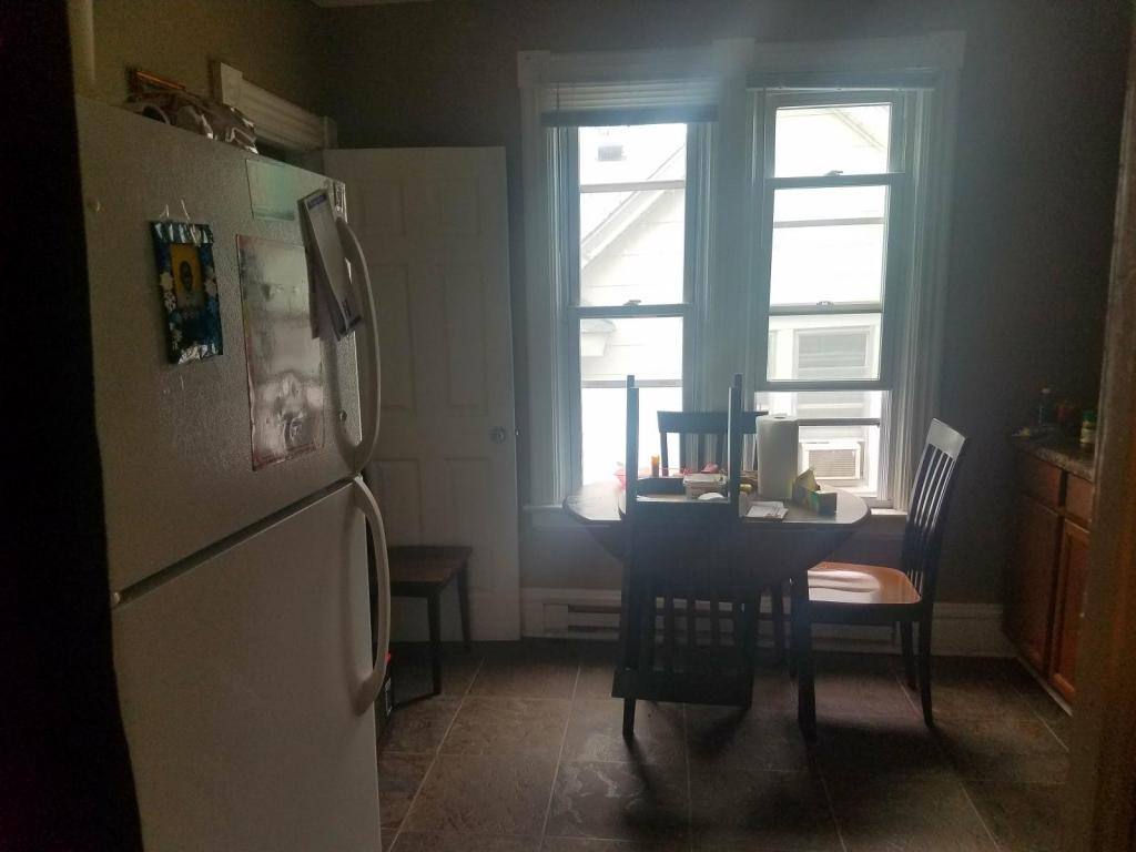 Apartment for rent at 409 Lafond Ave #2, Saint Paul, MN 55103