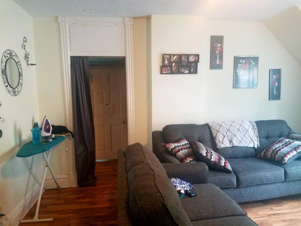 Apartment for rent at 409 Lafond Ave #2, Saint Paul, MN 55103