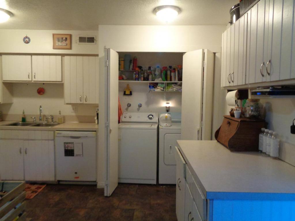 Townhouse for rent at 3922 Lamplighter Way, Ogden, UT 84405