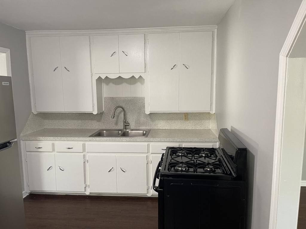 Apartment for rent at 902 N Garfield Ave #C, Sand Springs, OK 74063