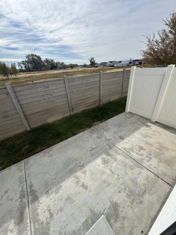 Townhouse for rent at 249 E 1500 N, Ogden, UT 84404