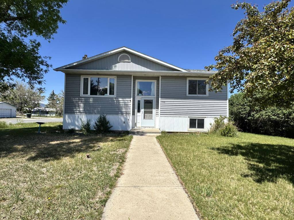 House for rent at 1500 Cole Ave, Helena, MT 59601