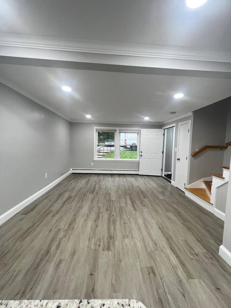 Townhouse for rent at 394 Greenwood St #B, Millbury, MA 01527