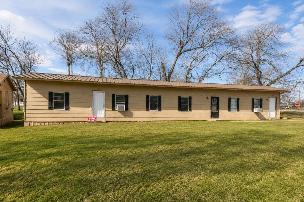 Apartment for rent at 400 W Main #3, Bokchito, OK 74726