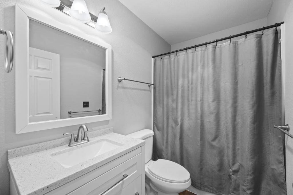 Apartment for rent at 920 W Entiat Ave #B, Kennewick, WA 99336