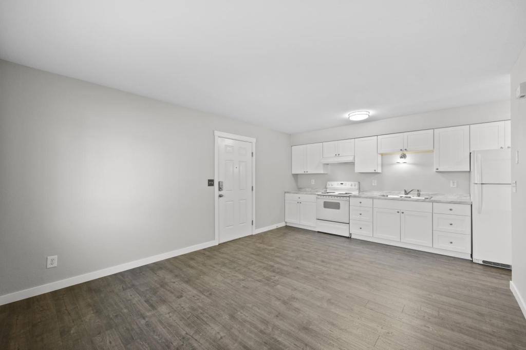 Apartment for rent at 920 W Entiat Ave #B, Kennewick, WA 99336