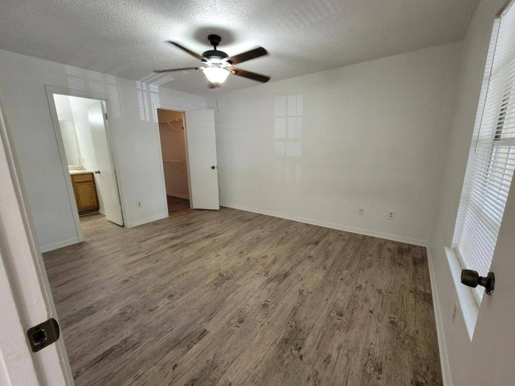 Condo for rent at 1021 S Hiawassee Rd, Orlando, FL 32835