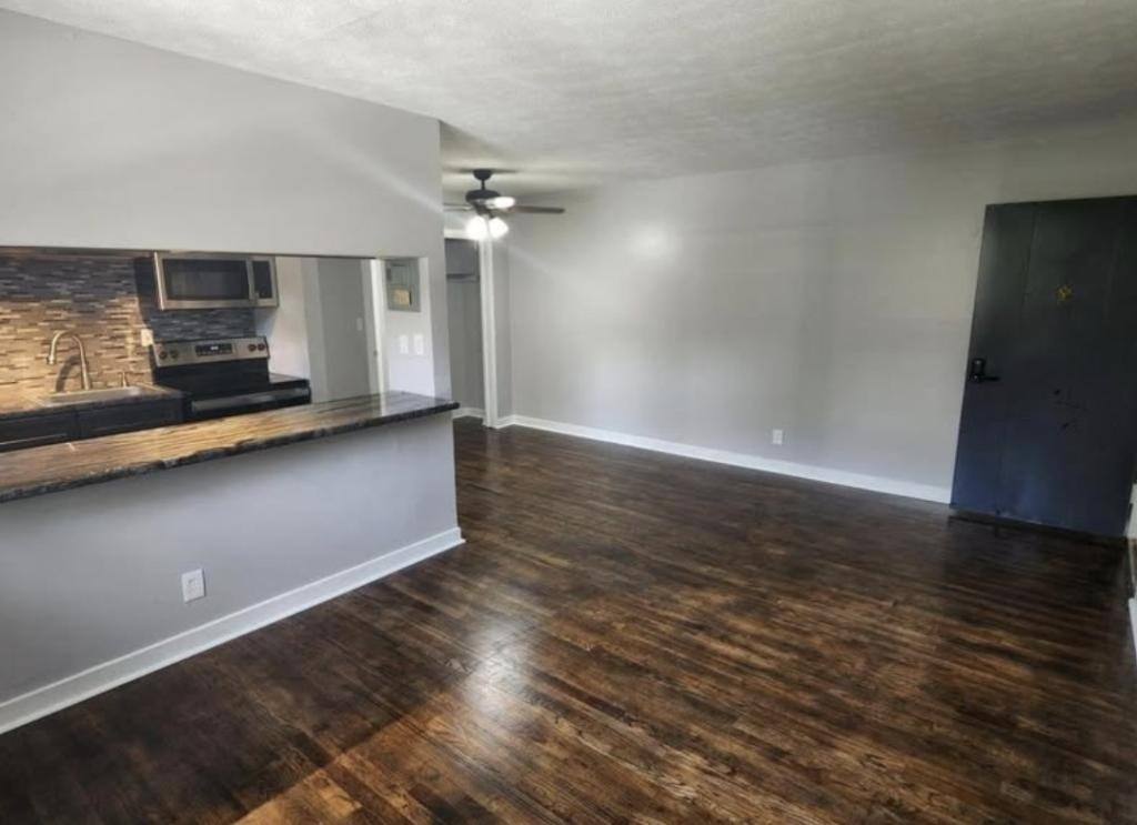 Apartment for rent at 1059 Midland Ave, Midland, PA 15059