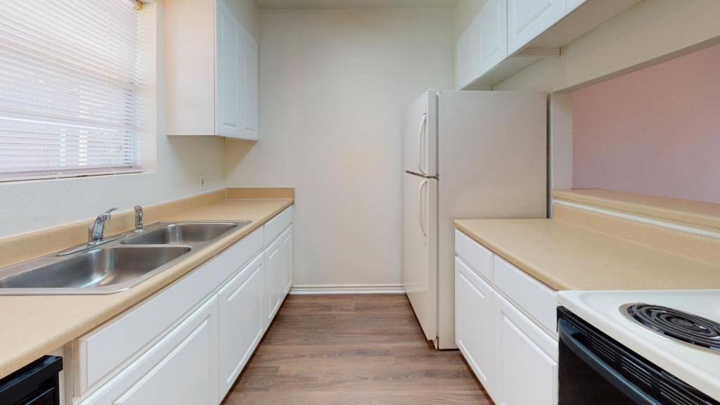 Apartment for rent at 711 Ridgewood Dr #72, Port Neches, TX 77651