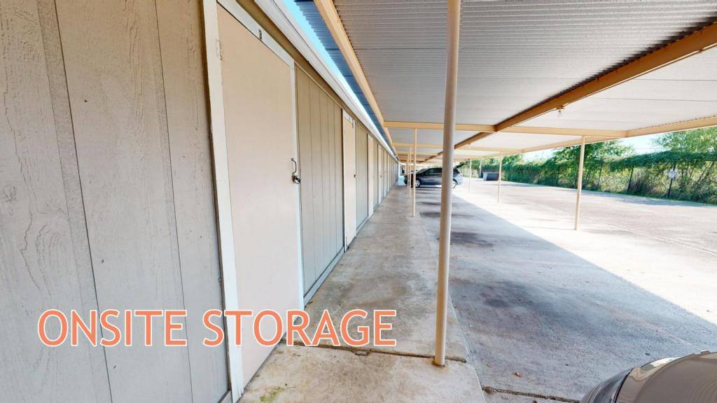Apartment for rent at 711 Ridgewood Dr #72, Port Neches, TX 77651