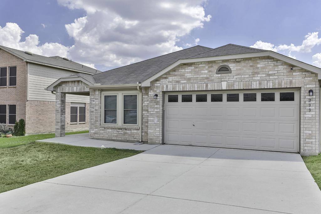 House for rent at 233 N Willow Way, Cibolo, TX 78108