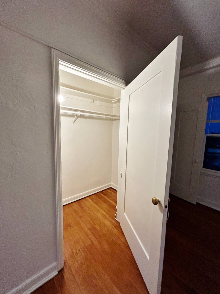 Apartment for rent at 1523 McCadden #4055, Altadena, CA 91001