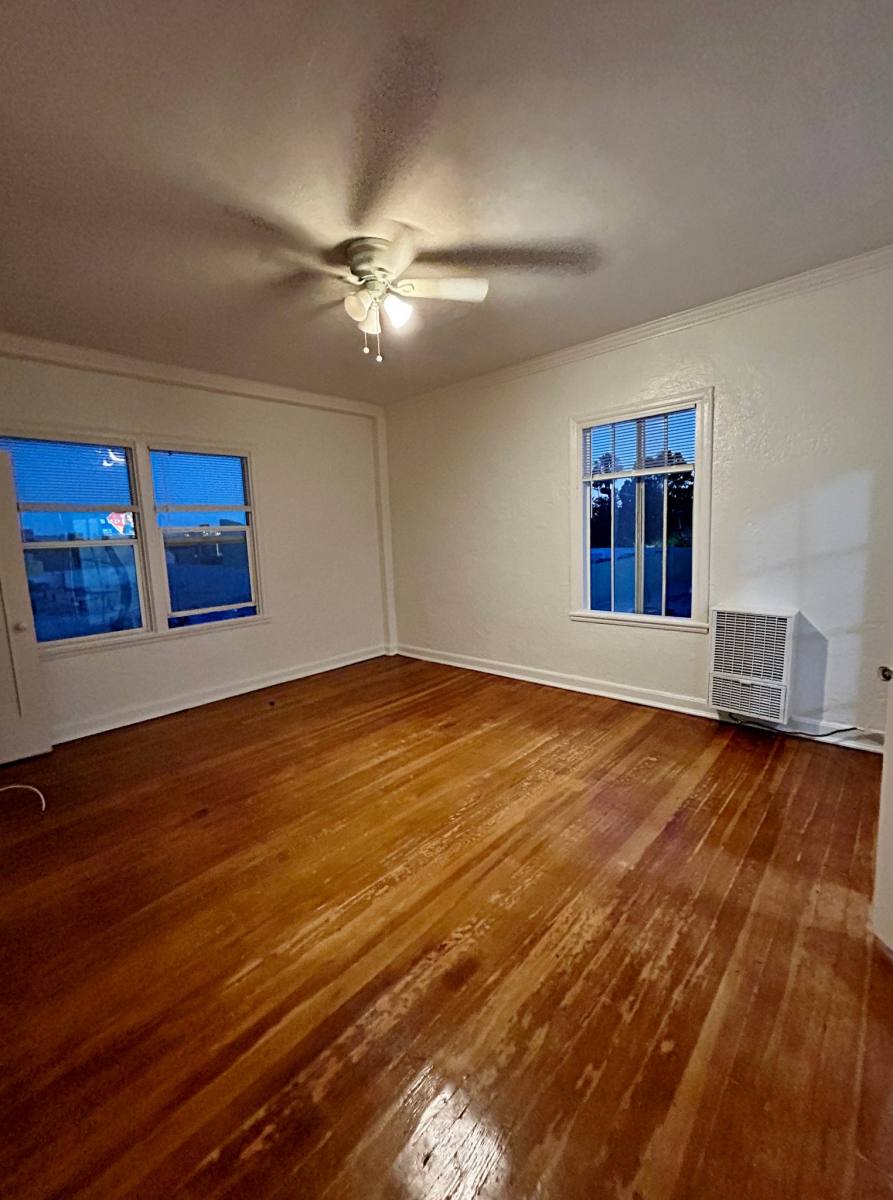 Apartment for rent at 1523 McCadden #4055, Altadena, CA 91001