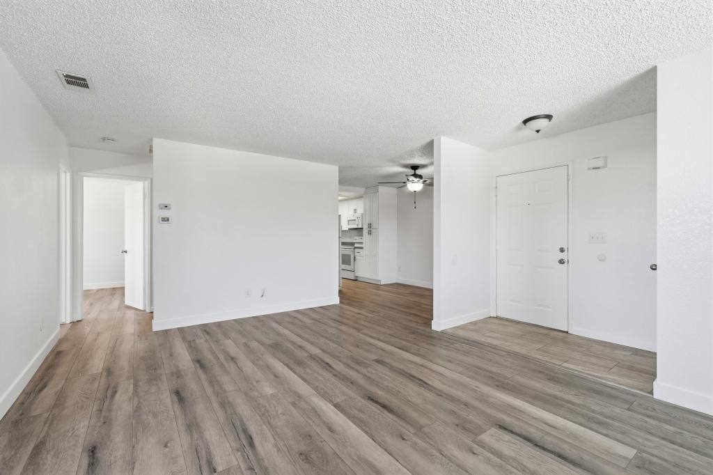 Condo for rent at 426 Cherry Ln, H, Manteca, CA 95337