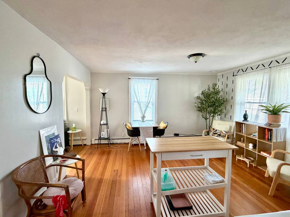 Townhouse for rent at 71 Commodore St #2, Providence, RI 02904