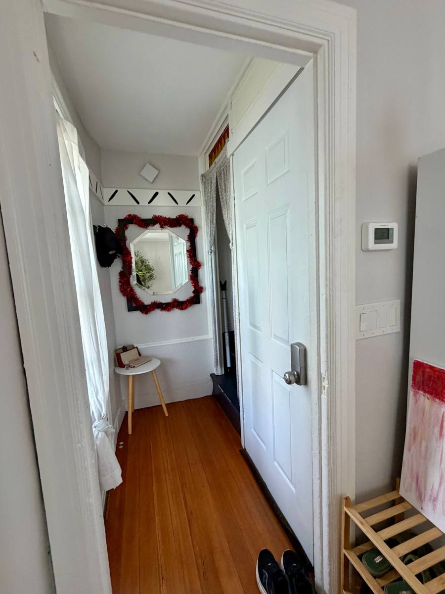 Townhouse for rent at 71 Commodore St #2, Providence, RI 02904