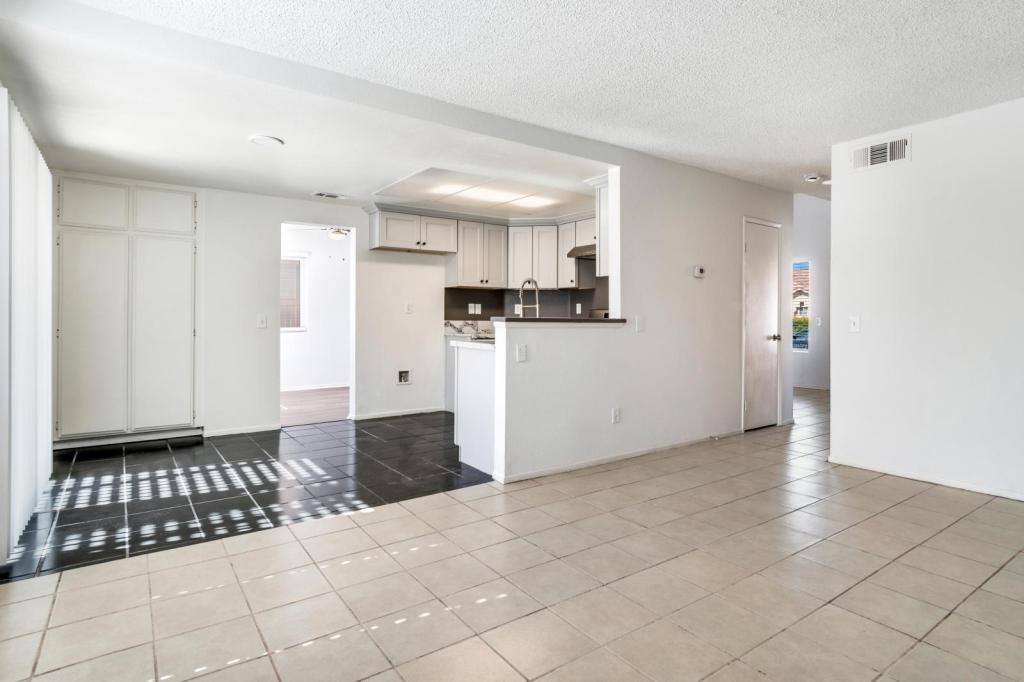 House for rent at 12579 Santa Fe Trail, Victorville, CA 92392