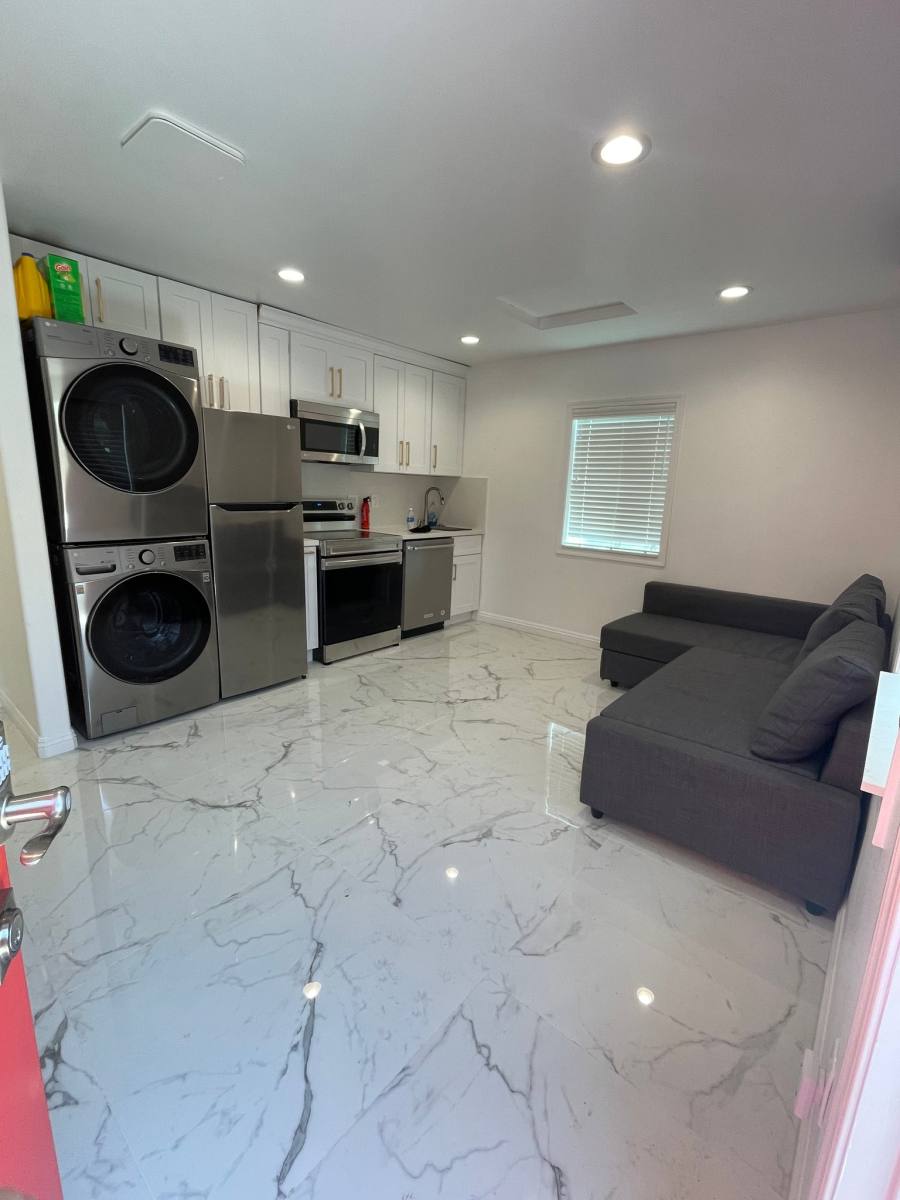 Apartment for rent at 1521 W Cerritos Ave #C, Anaheim, CA 92802