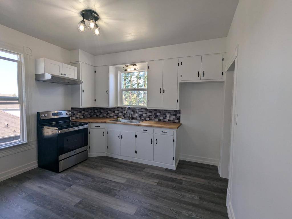 Apartment for rent at 1212 Main St, Ferndale, CA 95536