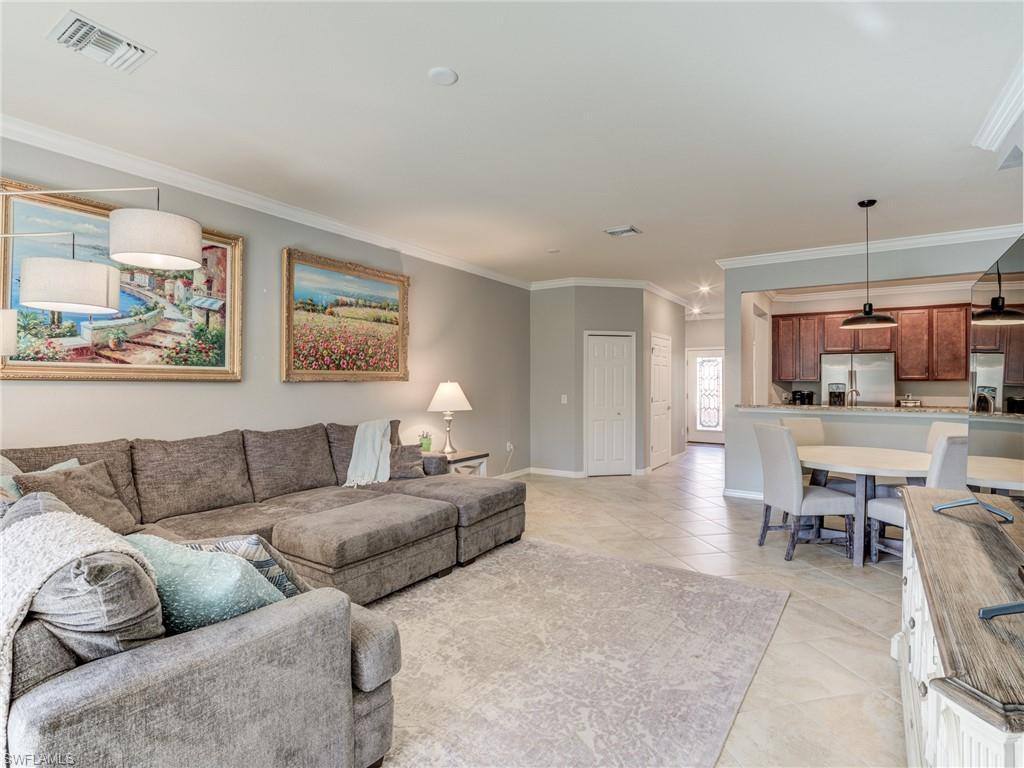 Townhouse for rent at 10246 Via Colomba Circle, Fort Myers, FL 33966