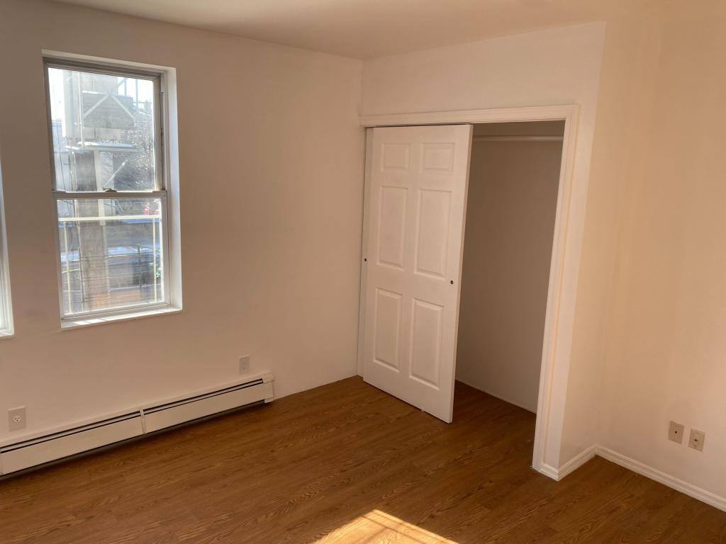 Apartment for rent at 155 Lake Ave, Yonkers, NY 10701