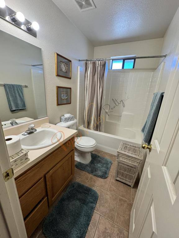 House for rent at 6615 Nielsen Way, Golden Valley, AZ 86413