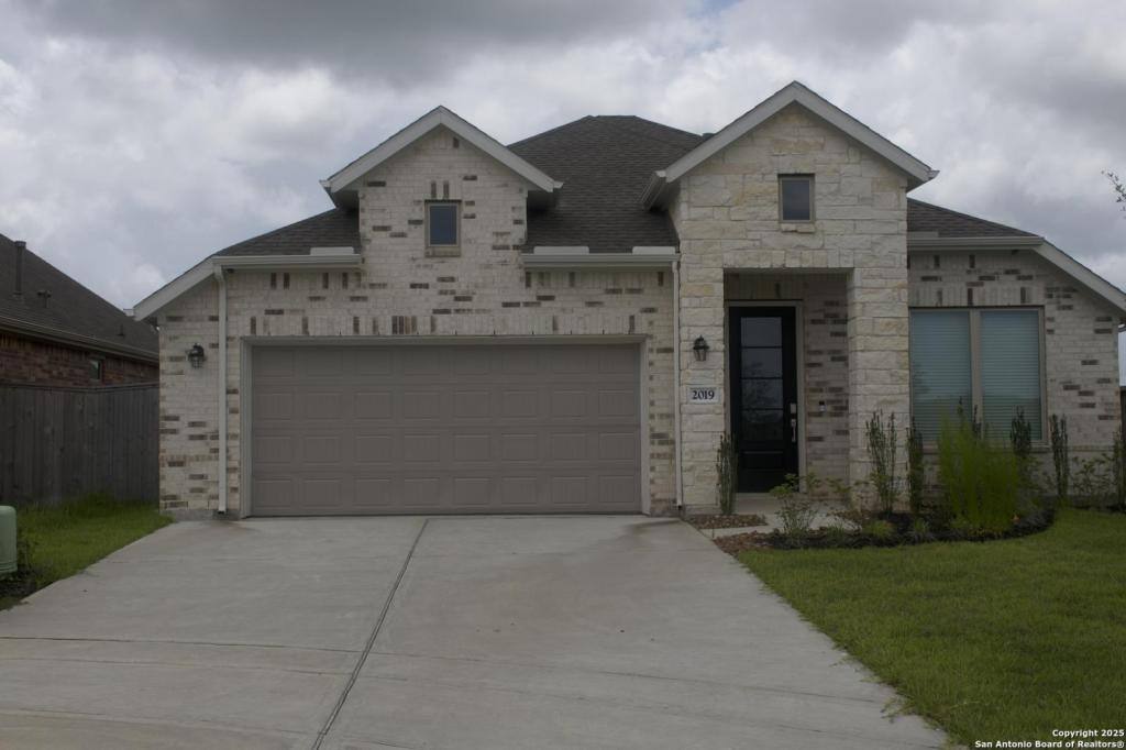 House for rent at 2019 Penwern Alley Lane, League City, TX 77573