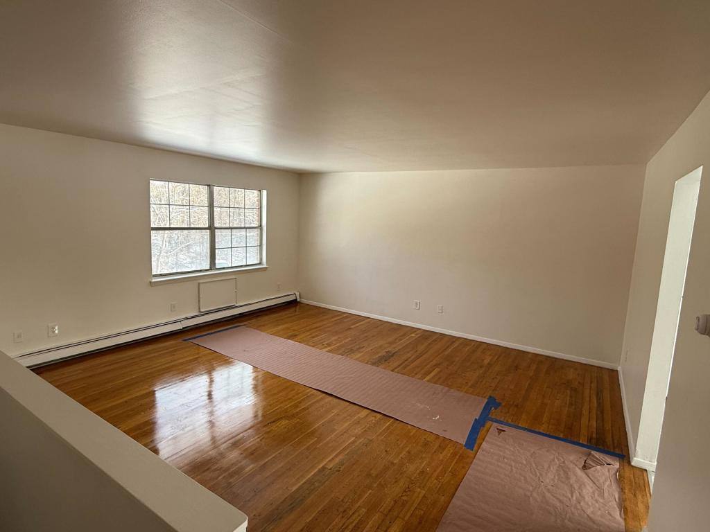 Apartment for rent at 35 Rome Ave, Bedford Hills, NY 10507