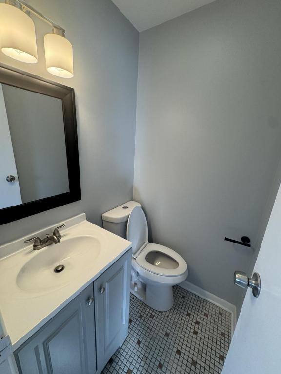 House for rent at 116 N Hickory St, Joliet, IL 60435
