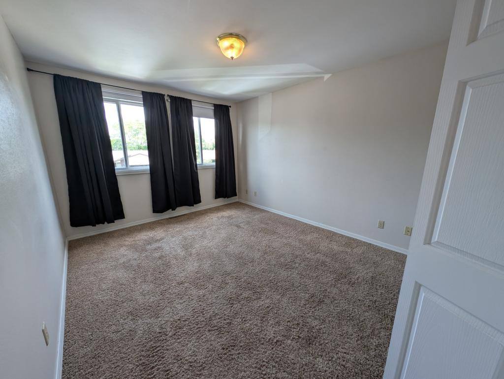 Townhouse for rent at 851 Denver St, Sterling, CO 80751