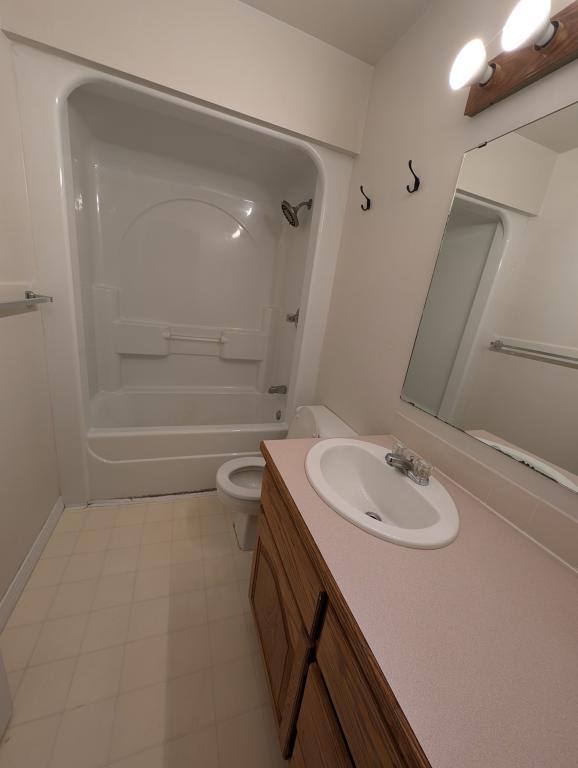 Townhouse for rent at 851 Denver St, Sterling, CO 80751