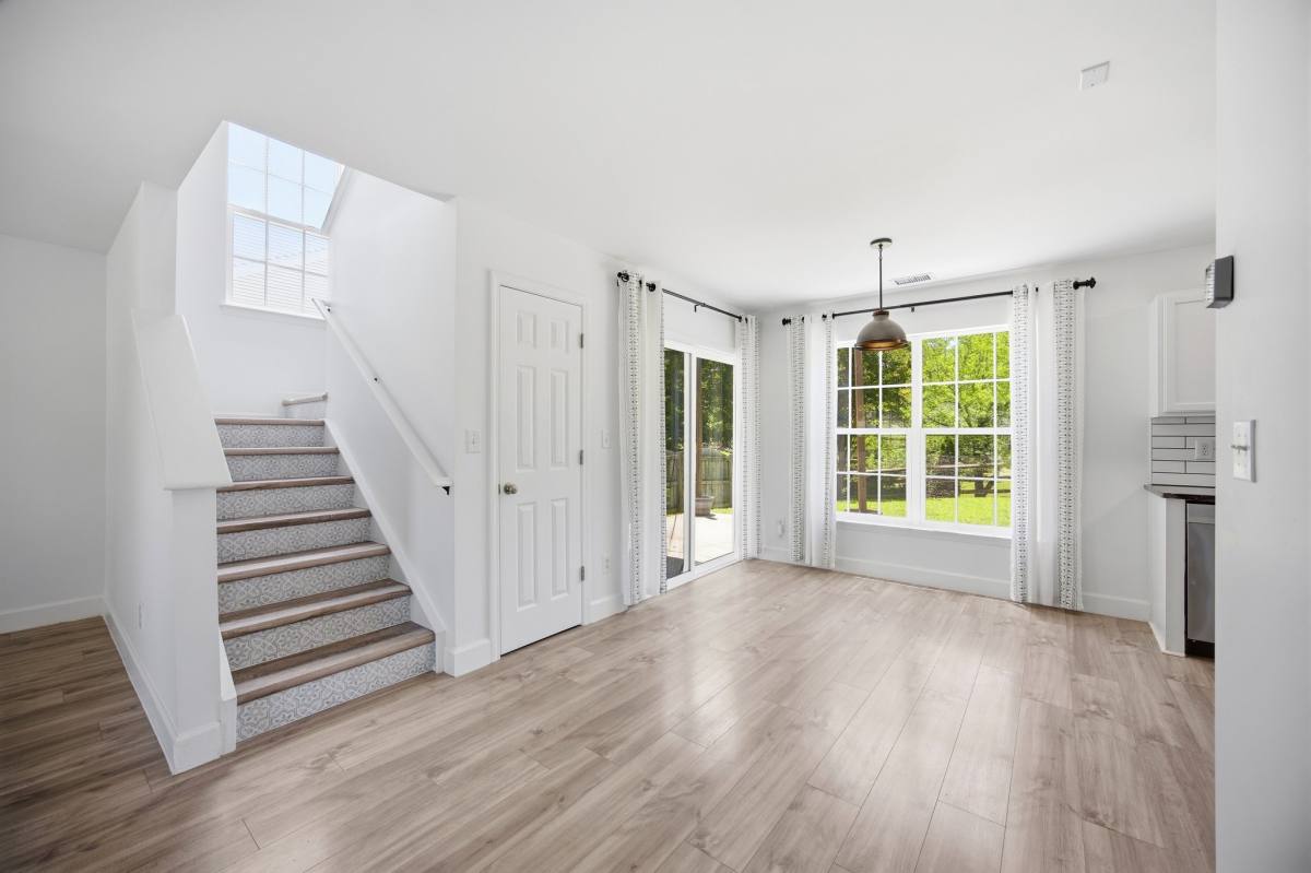 House for rent at 8502 Appledale Dr, Charlotte, NC 28262