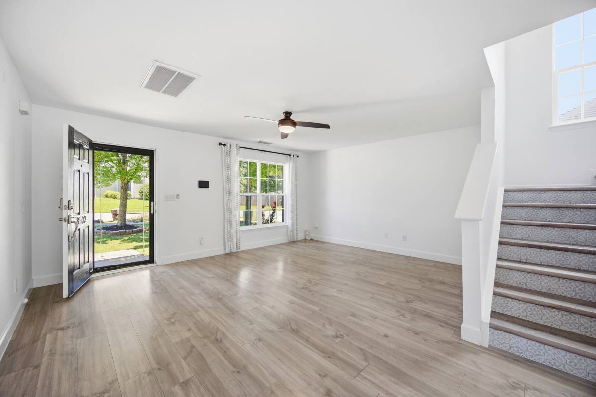 House for rent at 8502 Appledale Dr, Charlotte, NC 28262