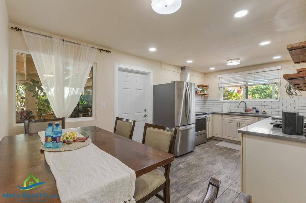 House for rent at 92-362 Laahaina Place, Kapolei, HI 96707